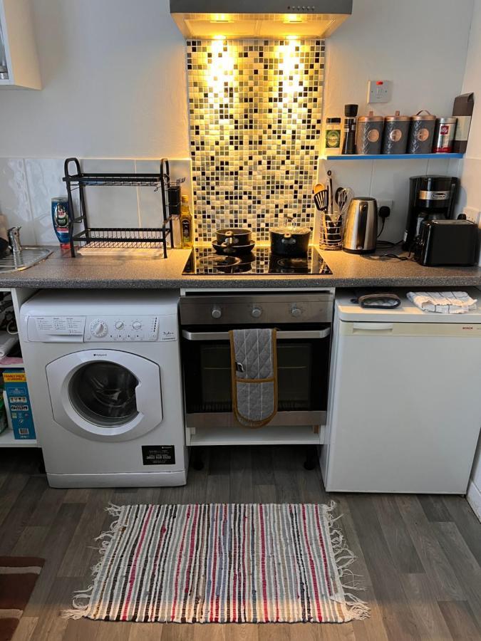 Lovely - 1 Bedroom Flat In Hastings Town Centre מראה חיצוני תמונה